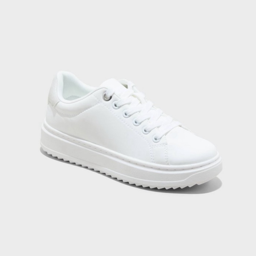 NWT Women's Peggy Sneakers - A New Day™
White/Cream 8